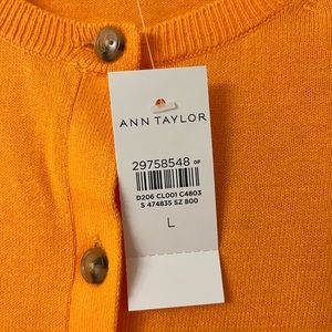 Ann Taylor NWT Cardigan Size L